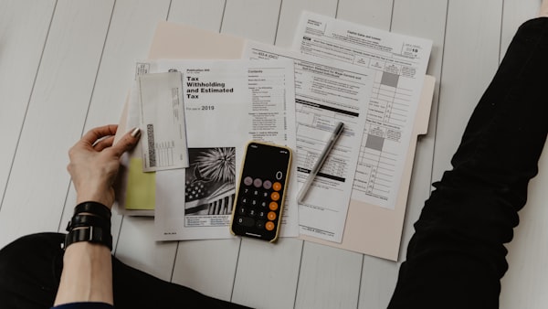 Calculadora y documentos fiscales